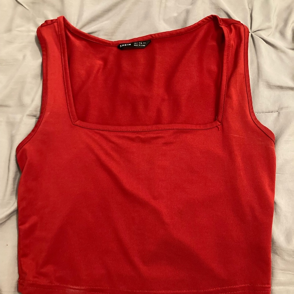 never worn size small shein cropped tank top